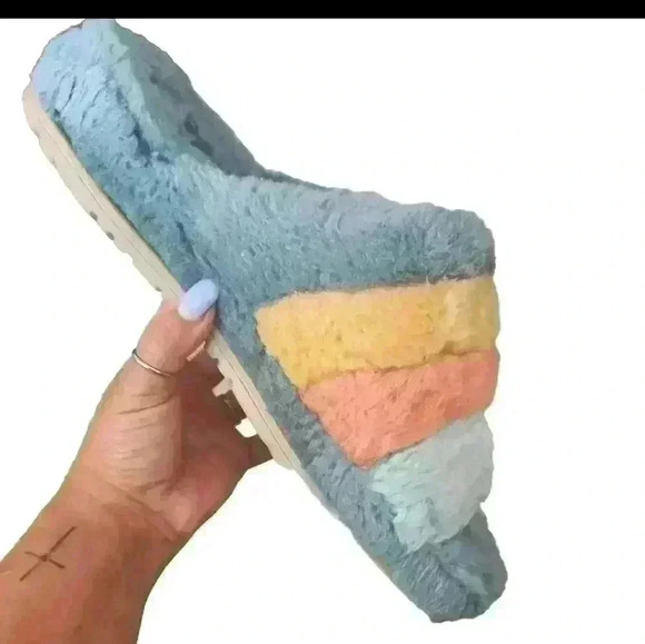 UGG Men Fluff You Stripes "Marina Blue/Multi" Slide  10 - Picture 9 of 12